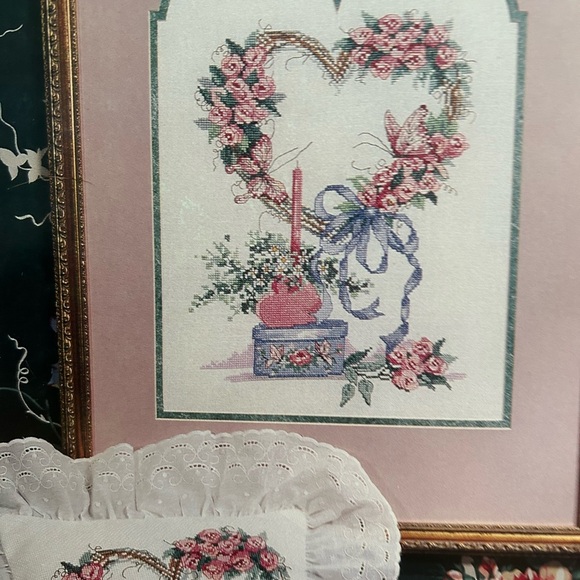 5/$25 Floral Heart Cross-Stitch Pattern 🪡 - Picture 7 of 7